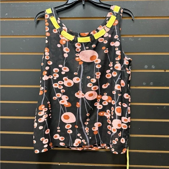Twinkle by Wenlan Black Floral Sleeveless Blouse Size 4 - Picture 3 of 3